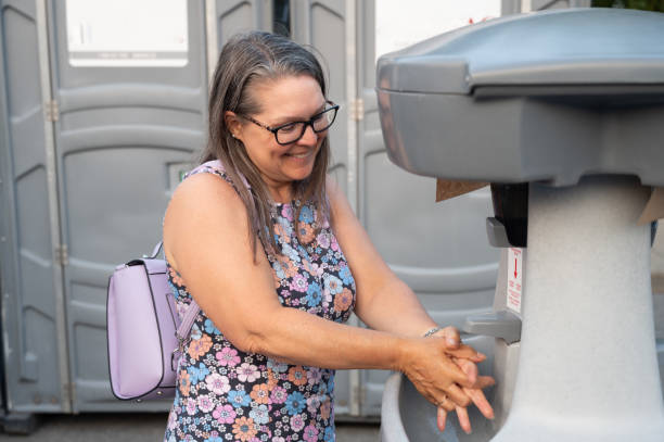 Best Luxury portable toilet rental  in Brandywine Bay, NC